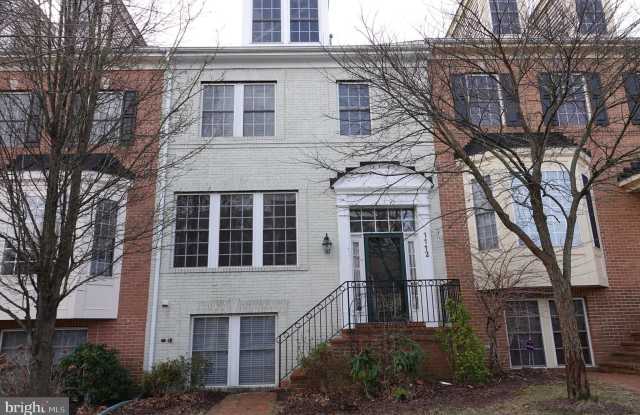 1112 PLEASANT Drive photos photos