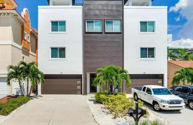 154 175TH Avenue E Gallery 1