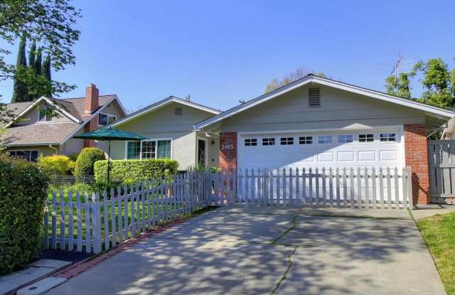 3-Bedroom, 2-Bath House Includes Many Amenities Gallery 1