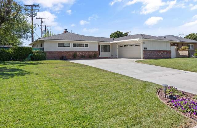 Large Lot with 3 Bedroom  2 Bathroom - 10531 Lindesmith Avenue, Whittier, CA 90603