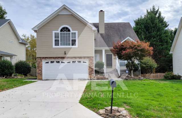 Beautiful 3 Bd/2.5 Ba Single Family home w/Bonus Rm in West Knoxville! photos photos