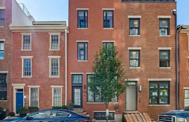 2106 SPRING ST photos photos