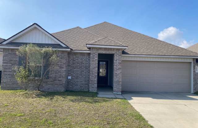Modern 3-Bedroom Home with Open Concept Living in Zachary - 15819 Olive Grove Drive, East Baton Rouge County, LA 70791