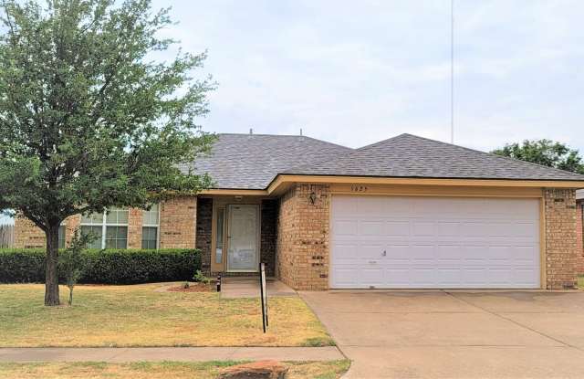 VERY NICE 3/2/2 IN SOUTH MESA FOR LEASE! photos photos