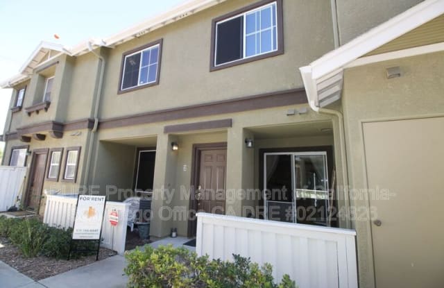1147 Latigo Cv photos photos