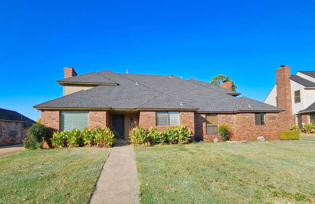 Beautifully Updated 3 Bed/2 Bath in Quail Creek - 11921 Shady Trail Lane, Oklahoma City, OK 73120