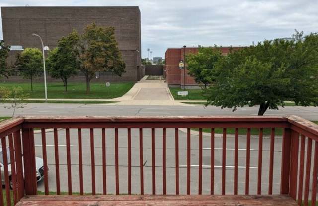 627 McDougall Gallery 2