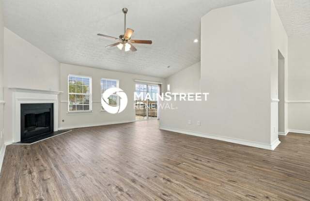 1910 Towne Park Drive Gallery 2