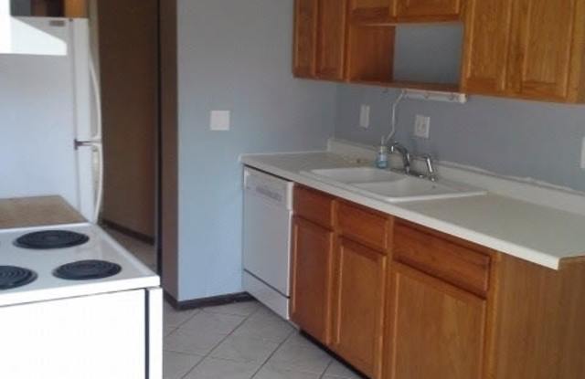 1690 McKnight Lane #40 Gallery 2
