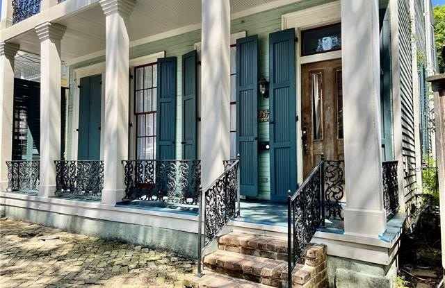 2217 LAUREL Street photos photos