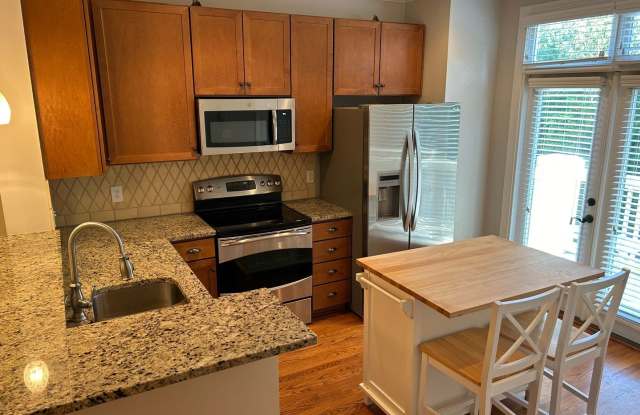 239 N Dotger Avenue Apt F3 - 239 North Dotger Avenue, Charlotte, NC 28207