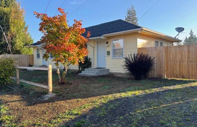 2811 Watson Avenue - 2811 Watson Avenue, Vancouver, WA 98661