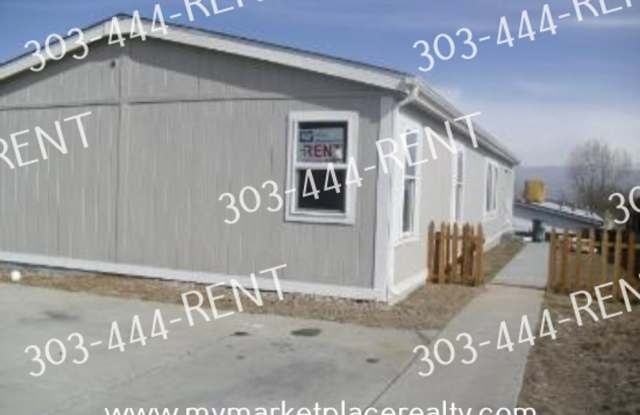 Spacious 3 Bedrooms and 2 bathroom home!!! photos photos