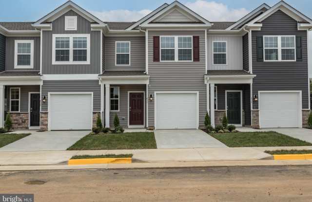 435 TEVIS STREET photos photos