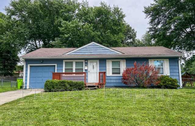 405 SW Highland St photos photos