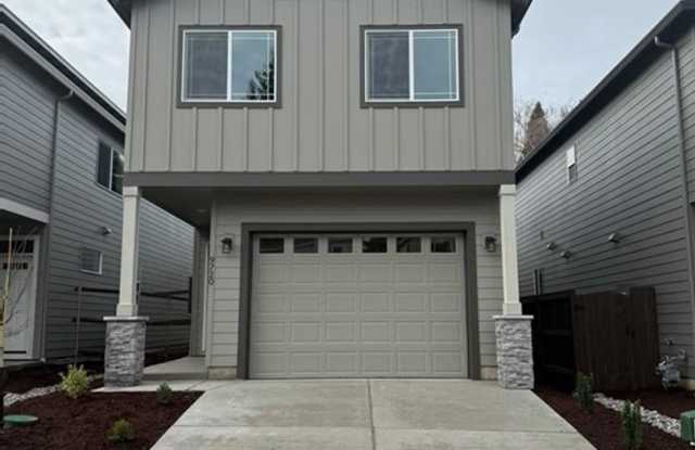 Beautiful Three Bedroom New Construction Home For Rent photos photos