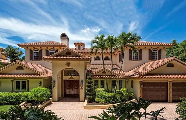 453 18th AVE S - 453 18th Avenue South, Naples, FL 34102