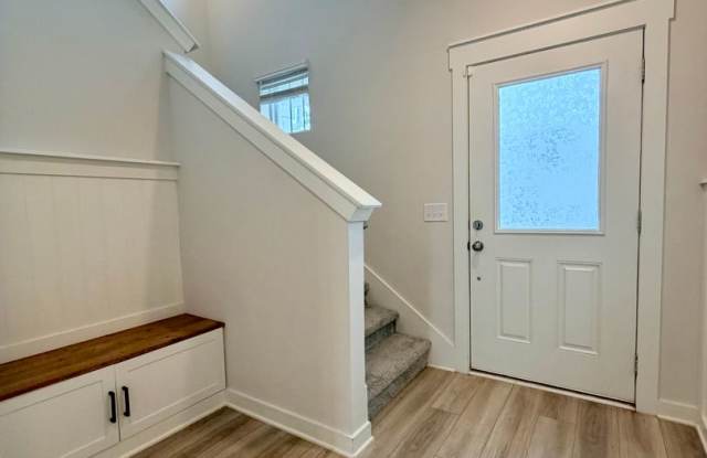 Move-In Ready End-Unit Townhome With Gulf Course Views Gallery 4