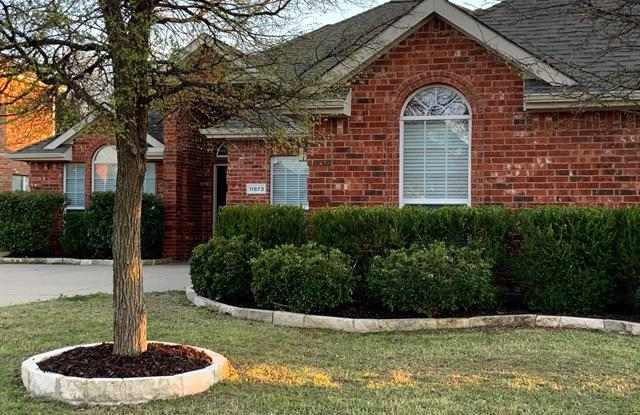 11873 Kingsville Drive Gallery 2