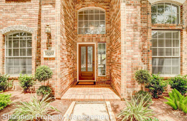 1111 Sunset Lakes Dr Gallery 2