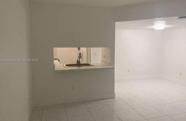 15346 SW 72nd St photos photos