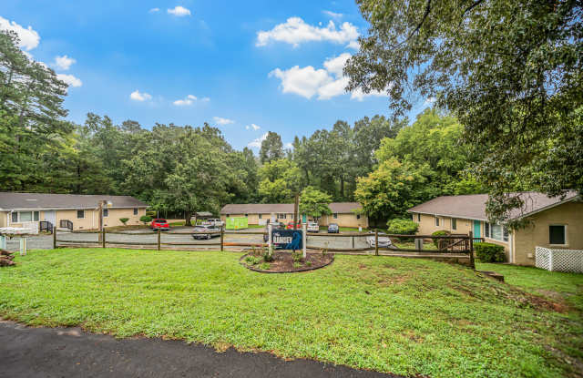 221 Howell Street photos photos