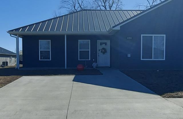 406 Eagle St - 406 Eagle Street, Moberly, MO 65270