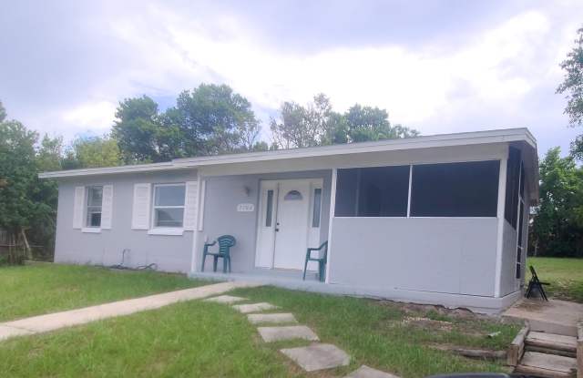7102 Holiday Dr Gallery 2