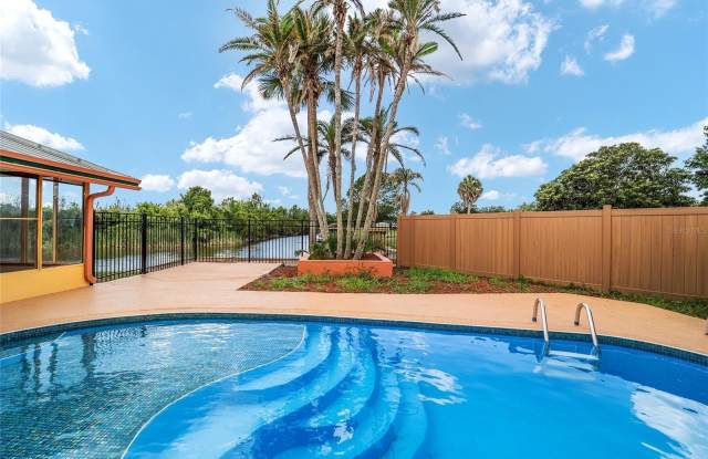 5330 KINGS Court Gallery 3