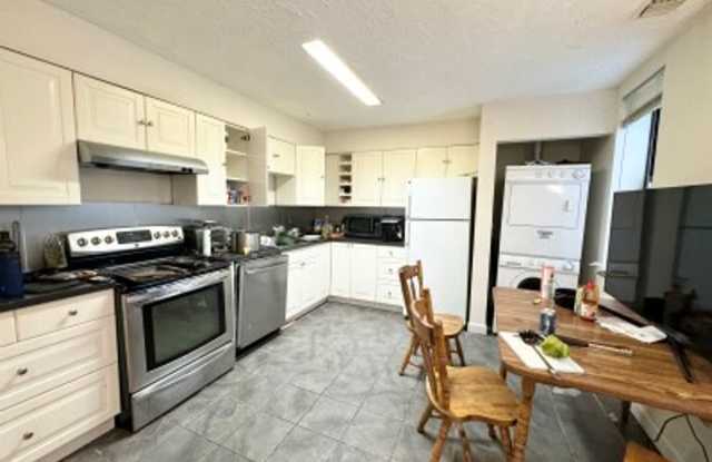 SEPT 2026 - Rare Fenway 5 Bed/3 Bath on Gainesborough St. Two Floors, Central A/C, Students Welcome! photos photos SEPT 2026 - Rare Fenway 5 Bed/3 Bath on Gainesborough St. Two Floors, Central A/C, Students Welcome! photos photos