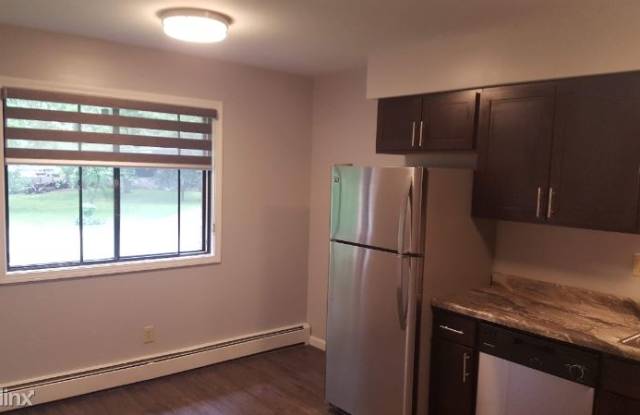 6218 Kathryn Ct Apt. B Gallery 4