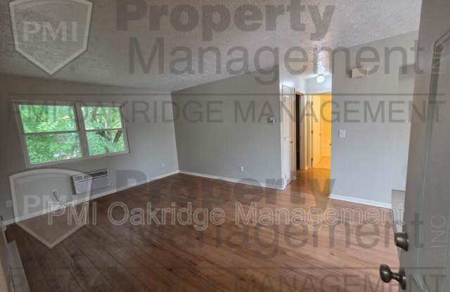 1251 Hilltop Cir Gallery 2