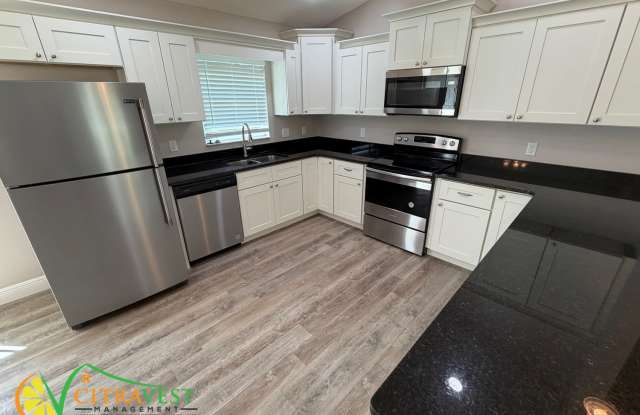 9589 N Fairy Lilly Dr Gallery 4