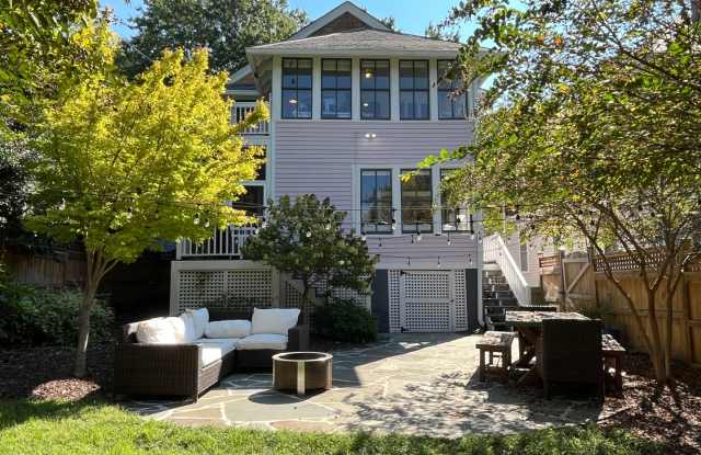 Incredible 3BD, 2.5BA House in Boylan Heights with Modern Features Throughout and Large Fenced Yard photos photos