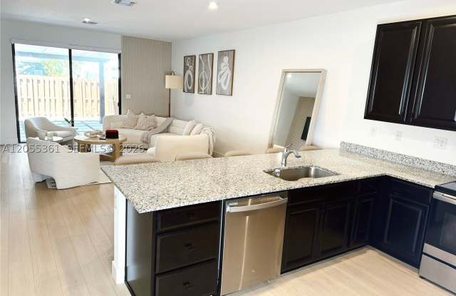 23266 SW 110th Ct Gallery 3