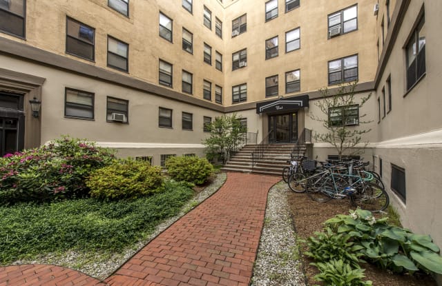 Longfellow Apartments Gallery 2