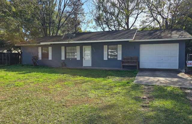 3 Bed, 2 Bath, 1 Car garage. photos photos