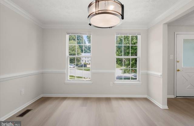 5934 IRON FRAME Way Gallery 4
