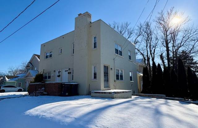 Welcome to 418 N Ogle Rd! photos photos