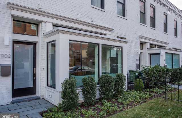 1102 NW T ST NW Gallery 4