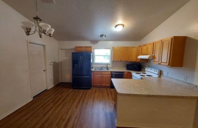 5 Dogwood Circle Terrace Gallery 2