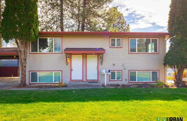 Spacious, clean and convenient 2 bed Gallery 1