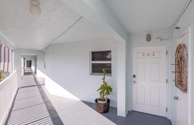 961 S Ocean Drive Gallery 2