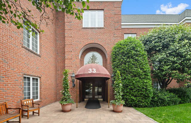 33 West Putnam Avenue photos photos
