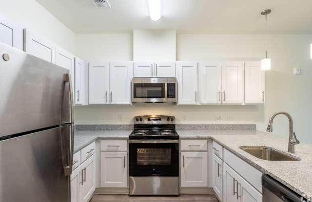 Sherwood Apartment Homes Gallery 2