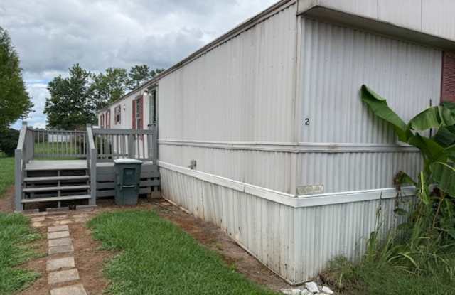 Greenback 37742 - 3 bed 2 bath mobile home - call Troy Adams 865-233-6949 photos photos