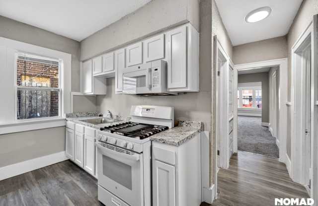 Charming 3BR Townhome in Detroit Gallery 4