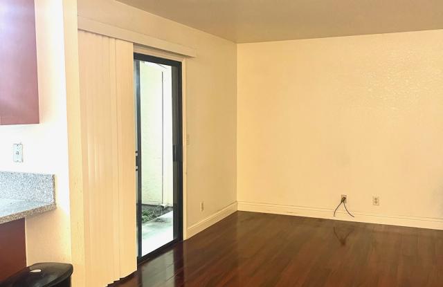 8744 Fox Creek Drive Gallery 4