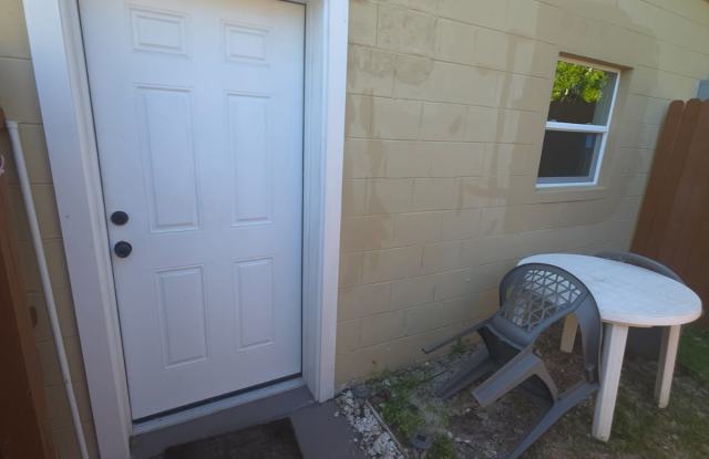 1501 Meadowlark Street Gallery 1