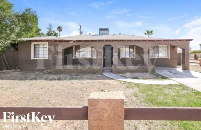 2021 West Gardenia Drive - 2021 West Gardenia Drive, Phoenix, AZ 85021